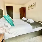 Icona 20 - City Centre Apartment