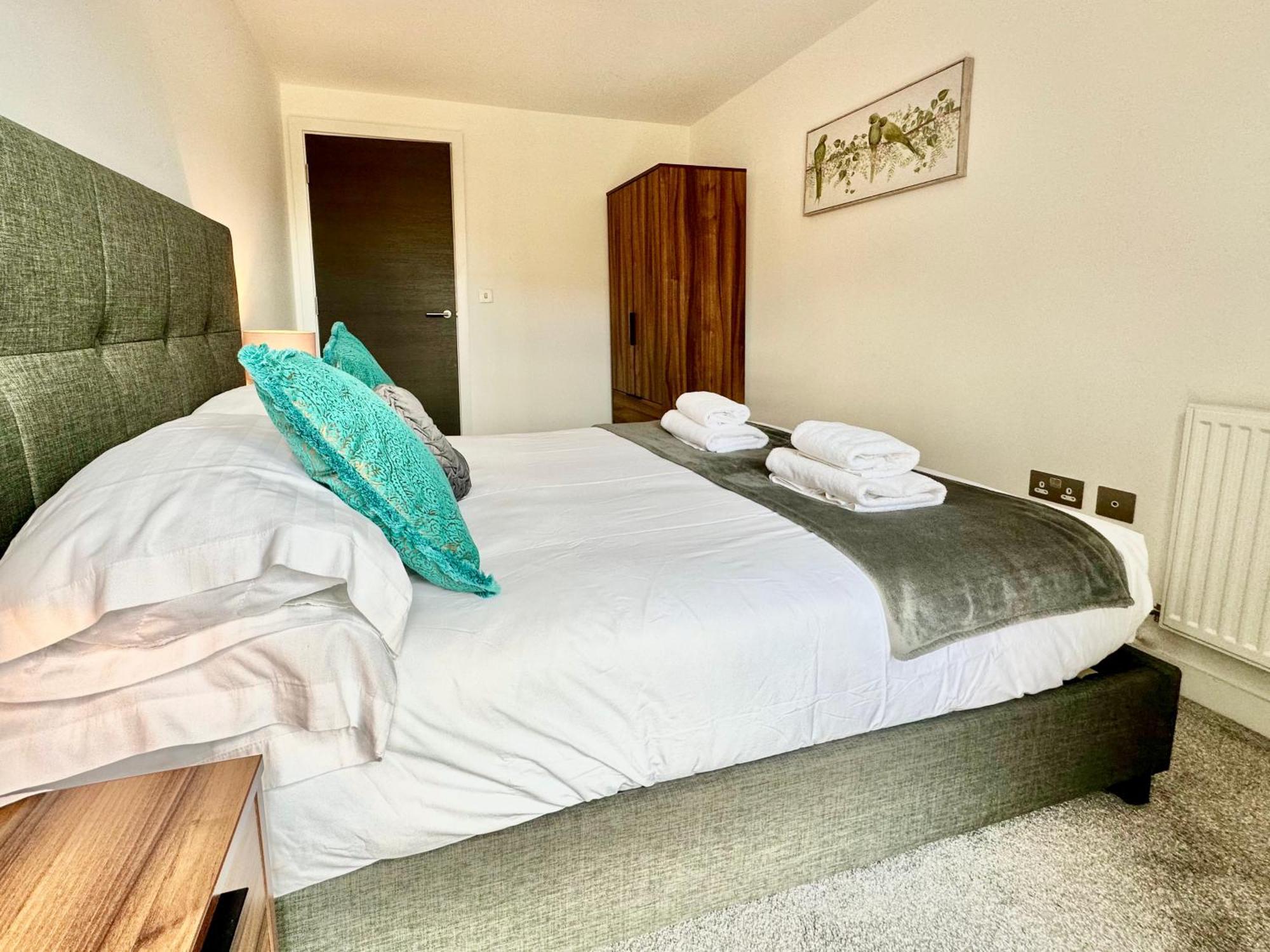 Icona 20 - City Centre Apartemen York